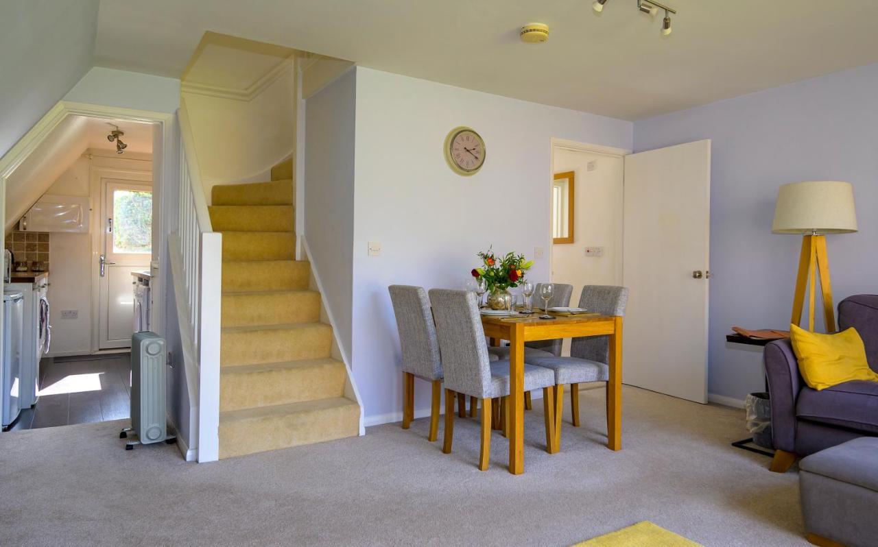 Escape To A Clifftop Chalet With Pool And Tennis Onsite - 1A Kingsdown Holiday Park Bagian luar foto