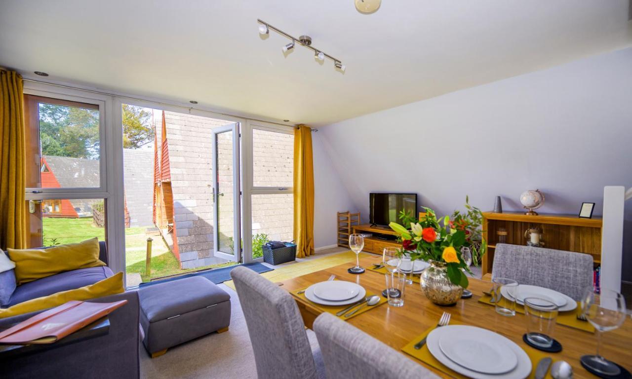 Escape To A Clifftop Chalet With Pool And Tennis Onsite - 1A Kingsdown Holiday Park Bagian luar foto